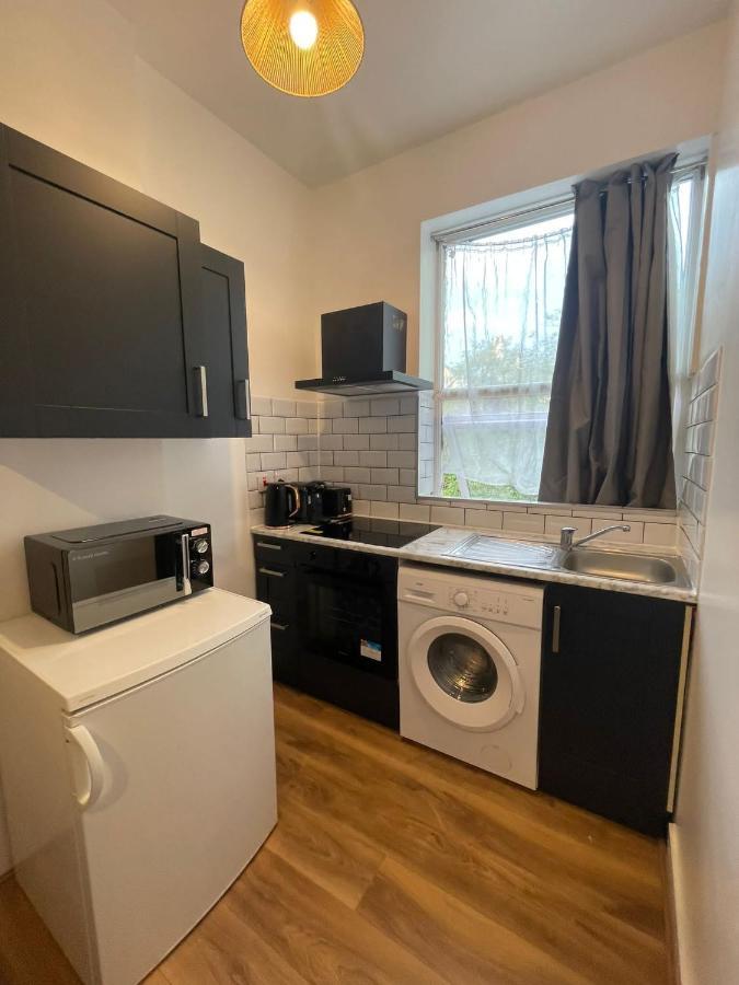 Wonderful Fully-Equipped Studio Near Central London 8 المظهر الخارجي الصورة