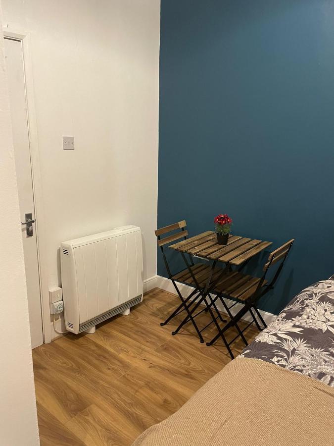 Wonderful Fully-Equipped Studio Near Central London 8 المظهر الخارجي الصورة